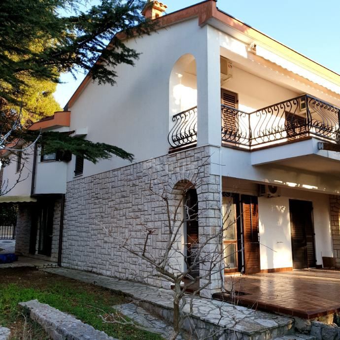 Casa Punat, 231m2