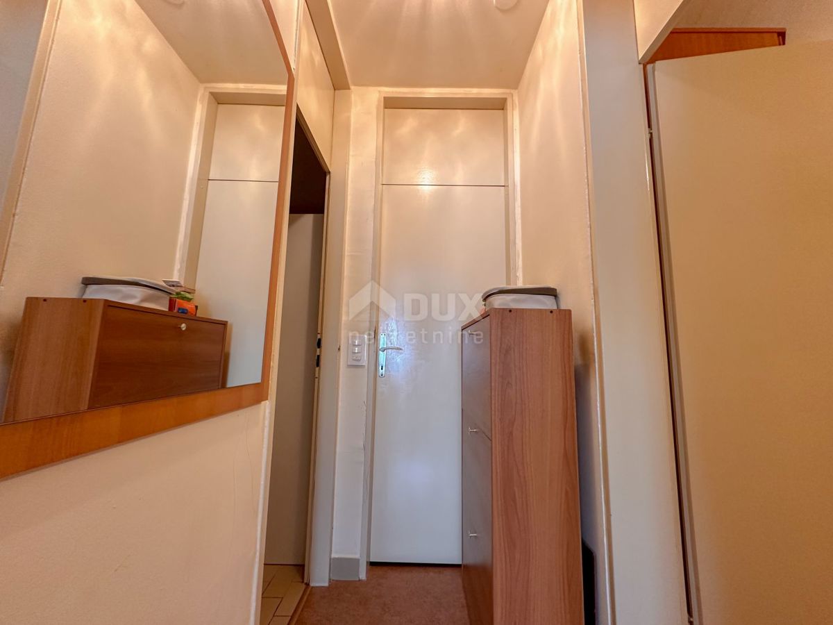 RIJEKA, KRNJEVO - Appartamento con 2 camere da letto, balcone con vista mare