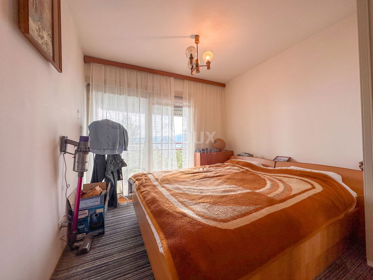 RIJEKA, KRNJEVO - Appartamento con 2 camere da letto, balcone con vista mare