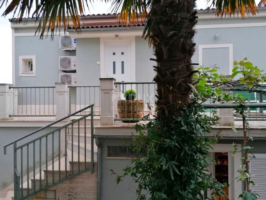 CRIKVENICA - casa nel centro di Crikvenica, 145 m2