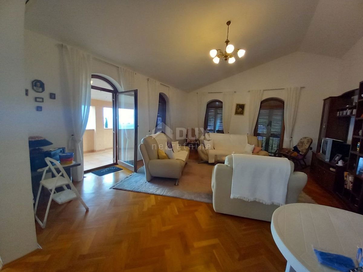 OPATIJA, POLJANE - Bella casa indipendente con piscina, garage e vista mare