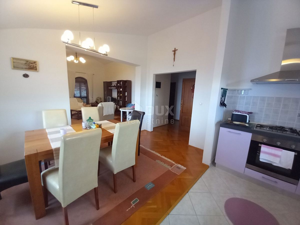 OPATIJA, POLJANE - Bella casa indipendente con piscina, garage e vista mare