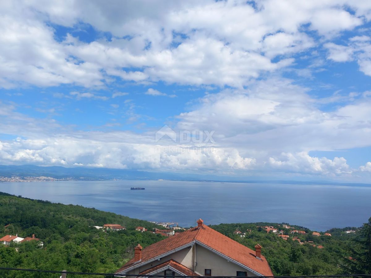 OPATIJA, POLJANE - Bella casa indipendente con piscina, garage e vista mare