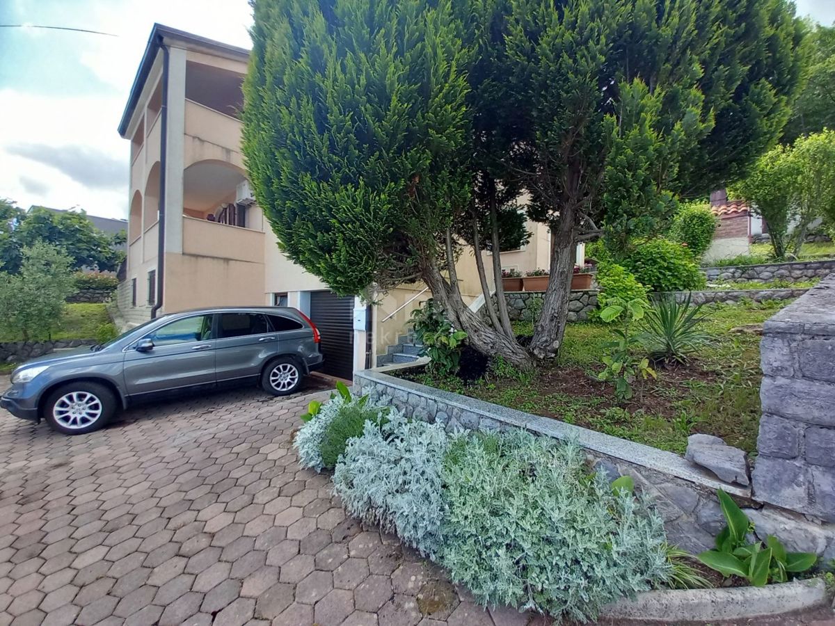 OPATIJA, POLJANE - Bella casa indipendente con piscina, garage e vista mare