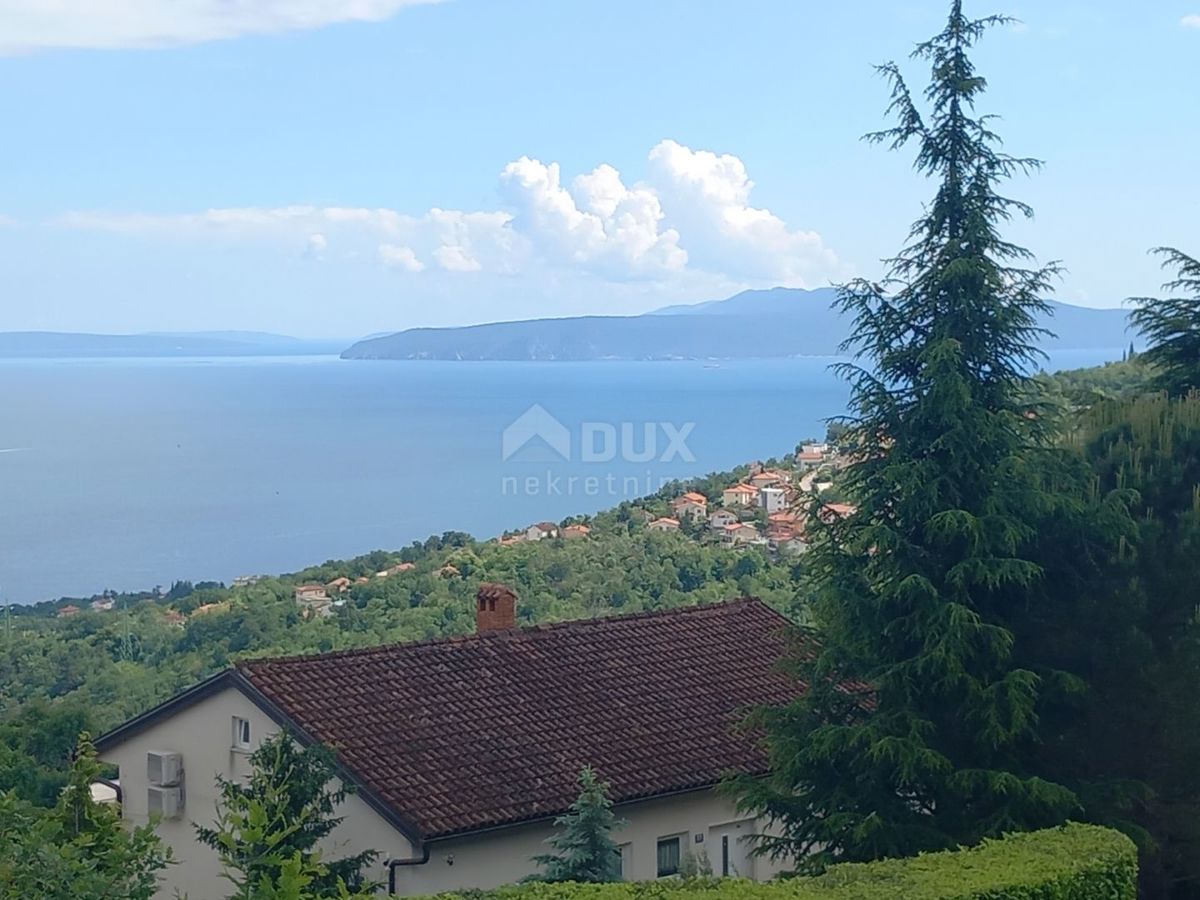 OPATIJA, POLJANE - Bella casa indipendente con piscina, garage e vista mare