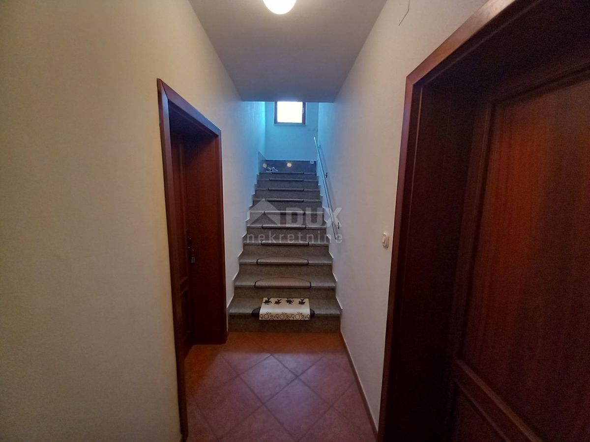 OPATIJA, POLJANE - Bella casa indipendente con piscina, garage e vista mare