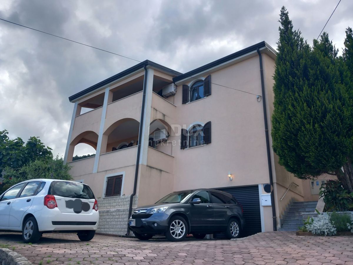 OPATIJA, POLJANE - Bella casa indipendente con piscina, garage e vista mare