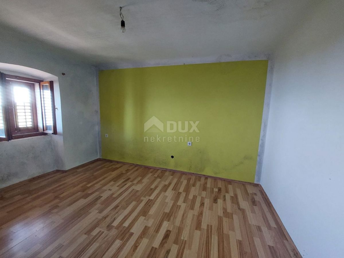 ISTRIA, BRSEČ - Casa indipendente da adattare con vista mare