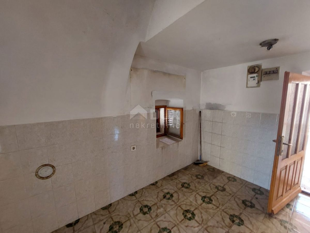 ISTRIA, BRSEČ - Casa indipendente da adattare con vista mare