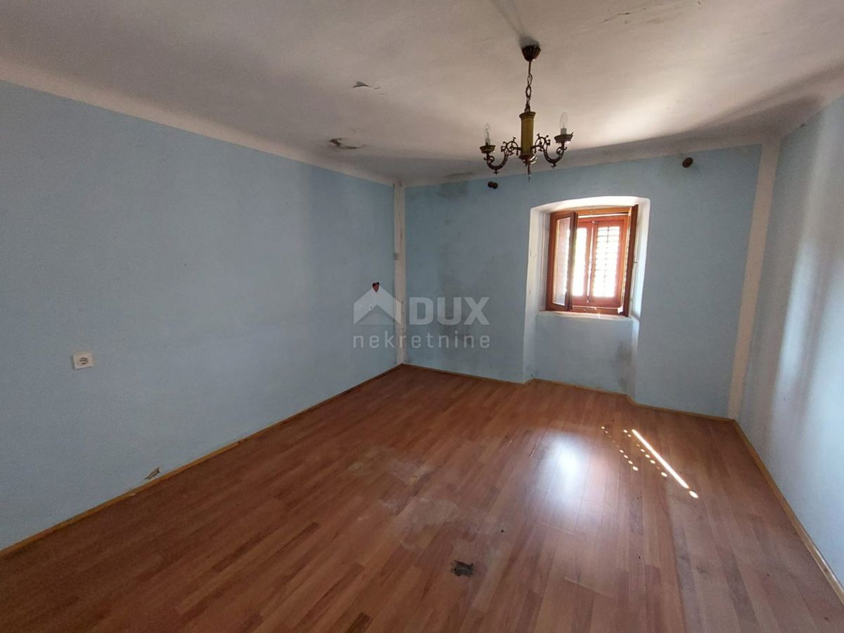 ISTRIA, BRSEČ - Casa indipendente da adattare con vista mare