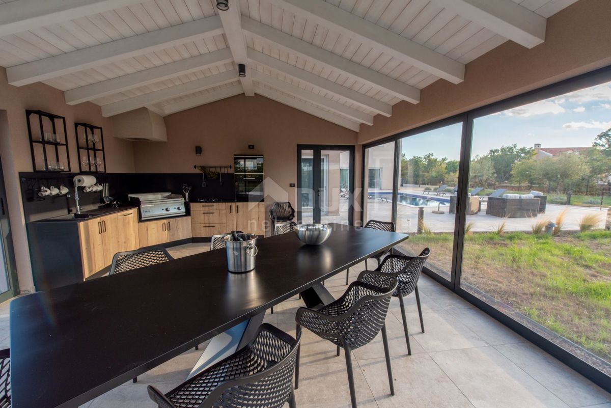 ISTRIA, ALBONA - Villa moderna in un'ottima posizione