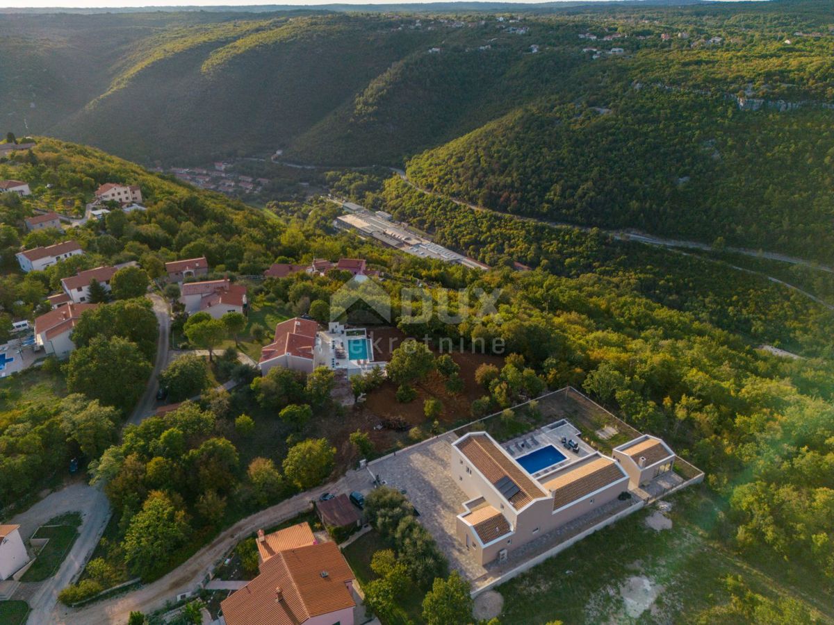 ISTRIA, ALBONA - Villa moderna in un'ottima posizione