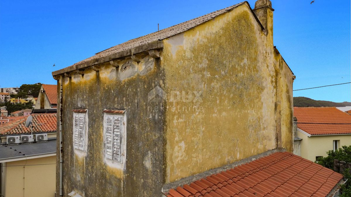 MALI LOŠINJ, CENTRO - Casa di adattamento a 90 metri dal mare!