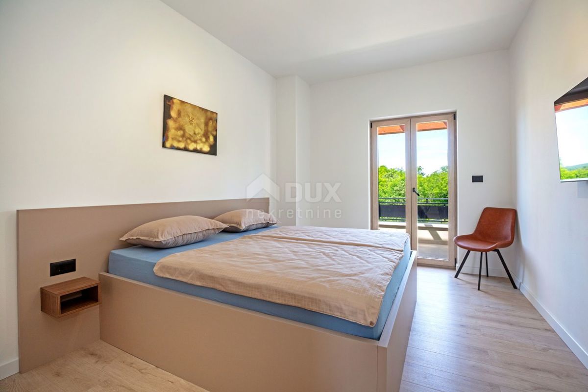 ISTRIA, LABIN - Casa immacolata con piscina