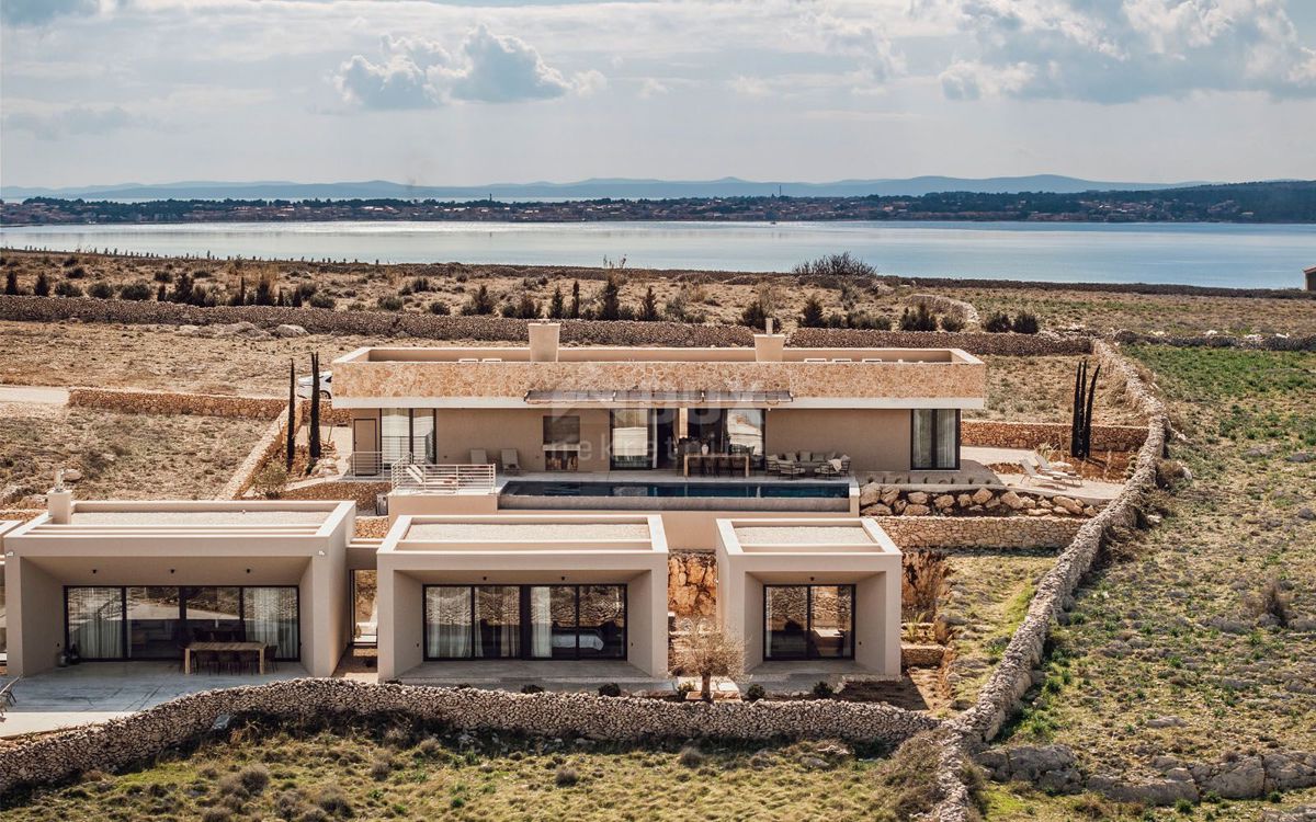 PAG, POVLJANE - Un impressionante angolo di paradiso con vista sul mare