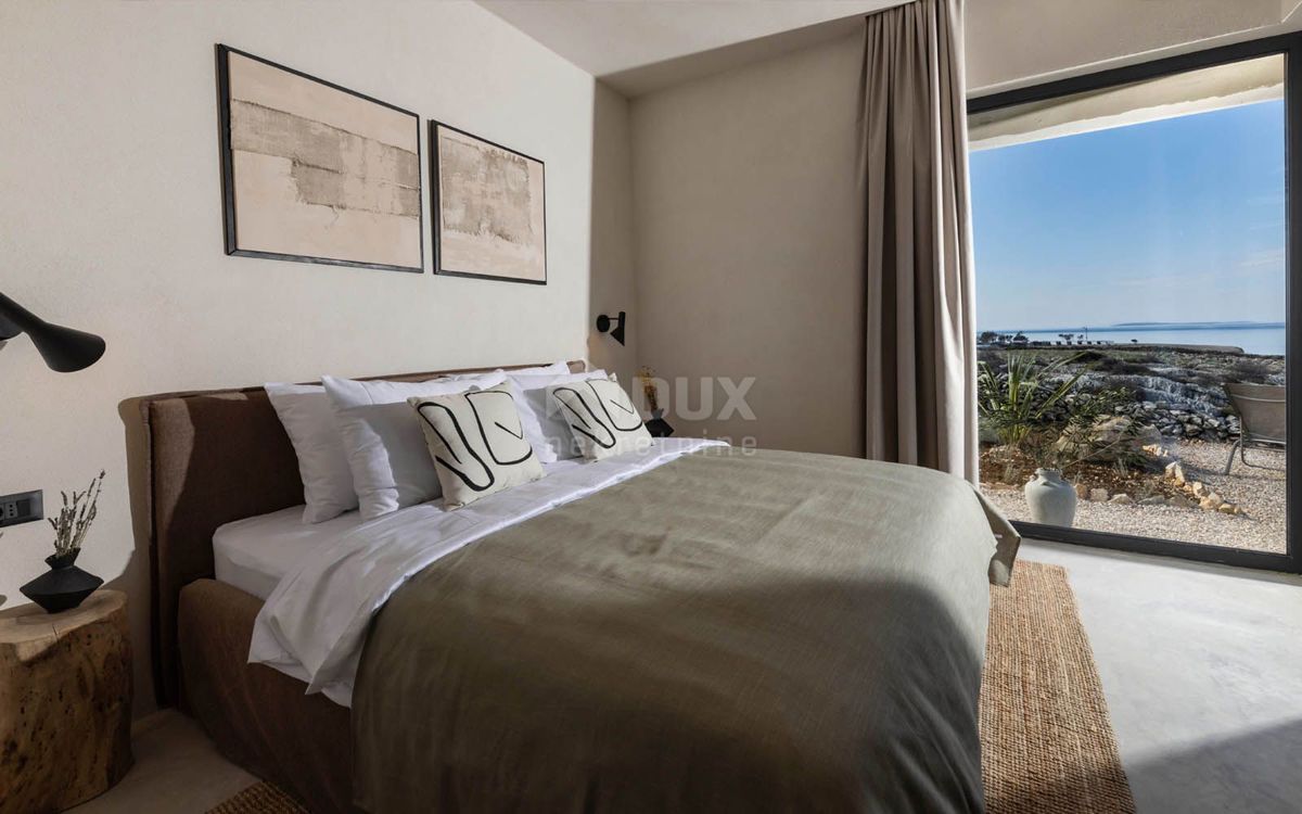 PAG, POVLJANE - Un impressionante angolo di paradiso con vista sul mare