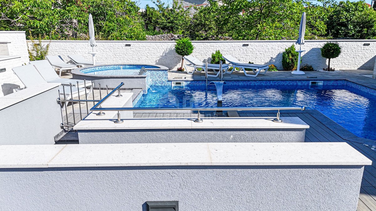 Casa Krk, 270m2