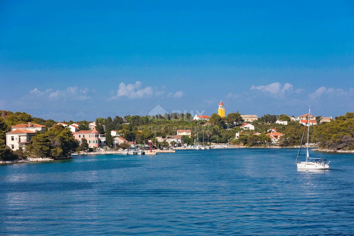 ISOLA DI MOLAT - Bella casa vicino al mare nel cuore di Molat