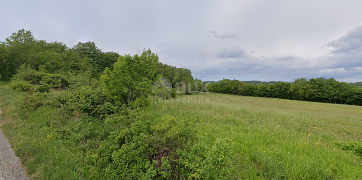 Terreno Jakomići, Pićan, 1.792m2