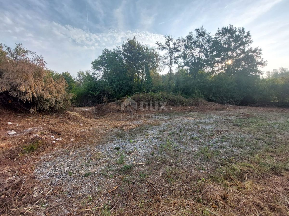 ISTRIA, KRŠAN - Terreno edificabile con permesso di costruire