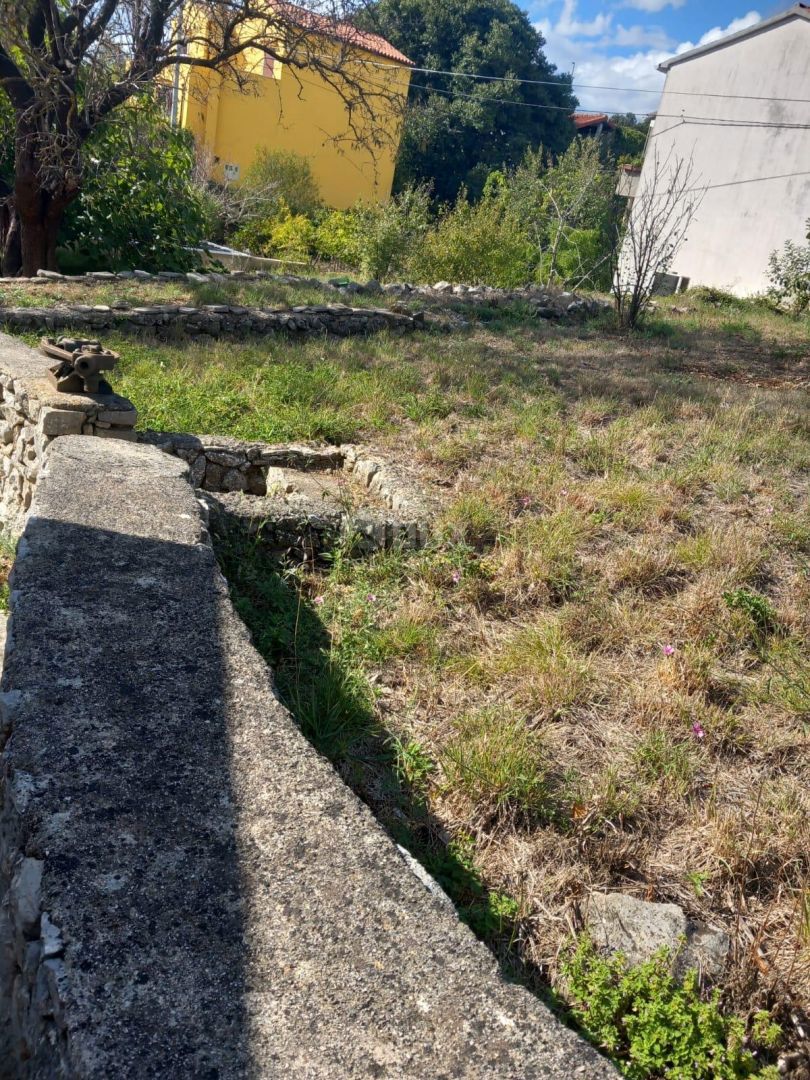 ISOLA DI CHERSO, LOZNATI - graziosa casetta indipendente