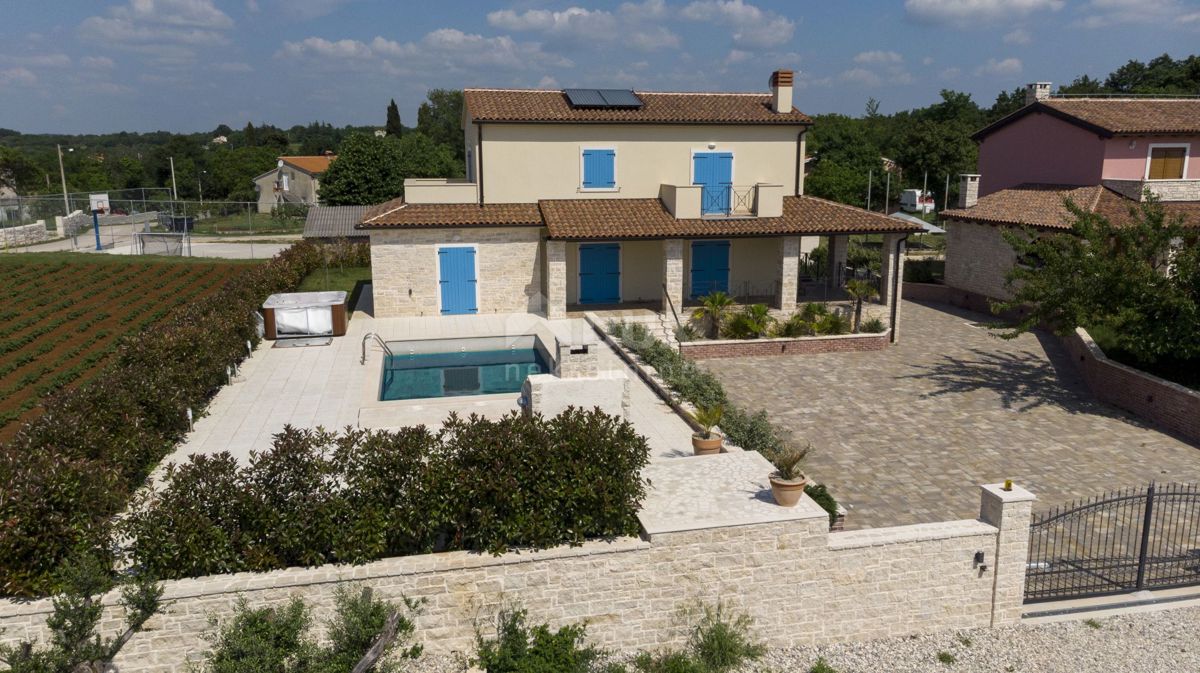 ISTRIA, REBIĆI - Una bellissima villa istriana