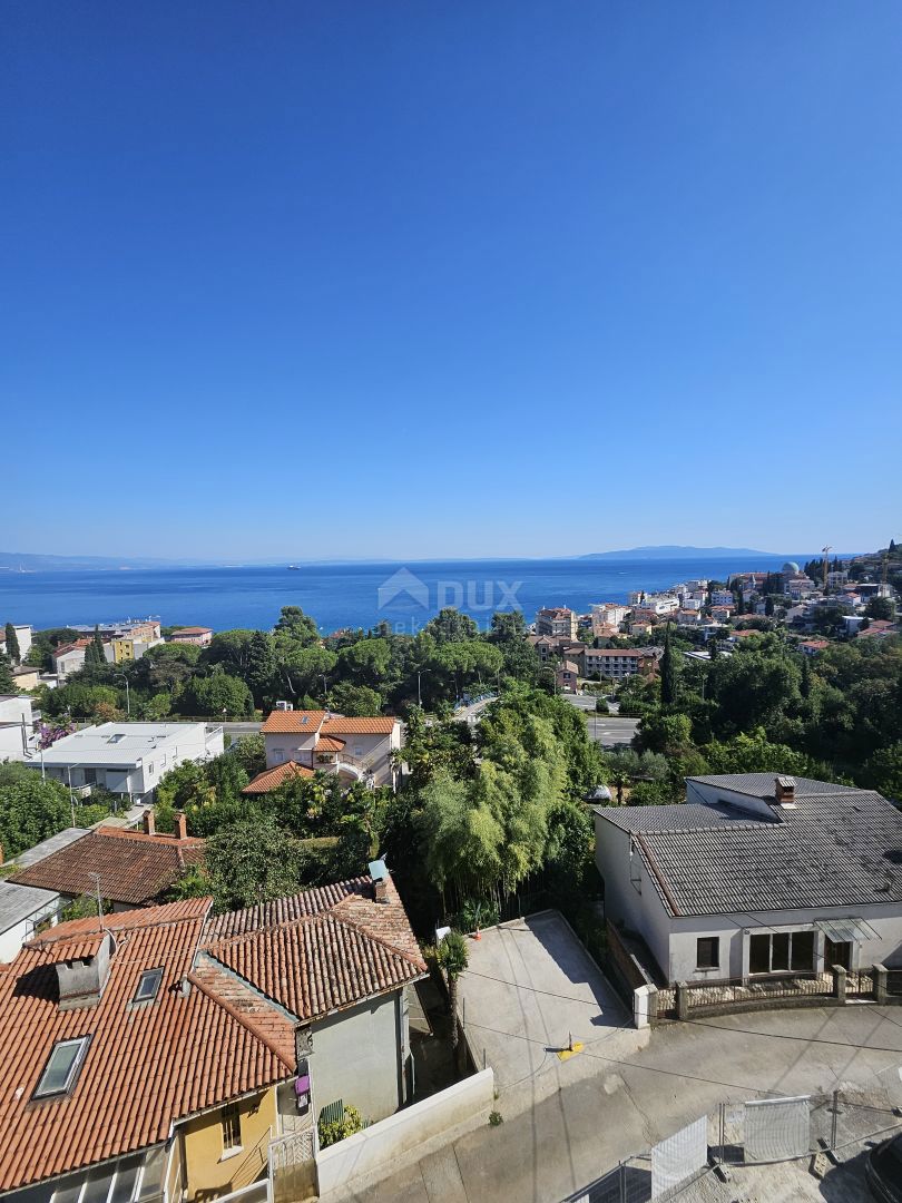 OPATIJA, CENTRO - appartamento al piano rialzato 185m2 con vista panoramica sul mare S1