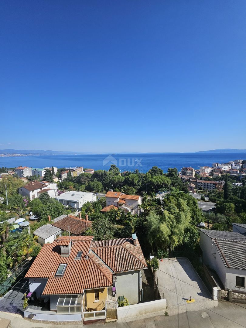 OPATIJA, CENTRO - appartamento al piano rialzato 185m2 con vista panoramica sul mare S1