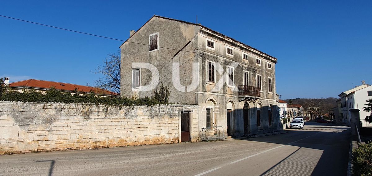 ISTRIA, TINJAN - Casa in pietra da adattare, possibilità di costruire 5 unità abitative