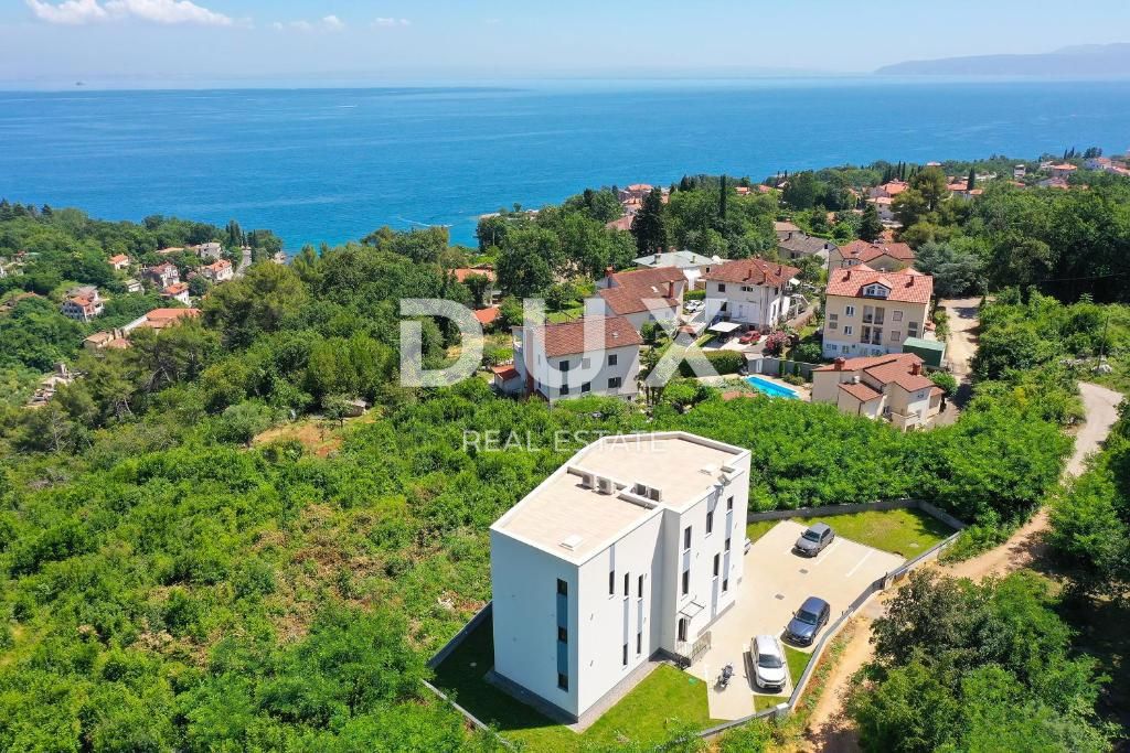 OPATIJA, IKA - ultimo appartamento in nuova costruzione 99m2 + terrazza sul tetto 66m2, vista panoramica sul mare