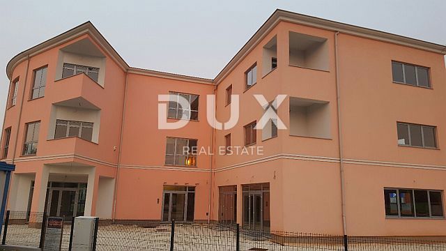 Locale commerciale Rovinj, 958m2