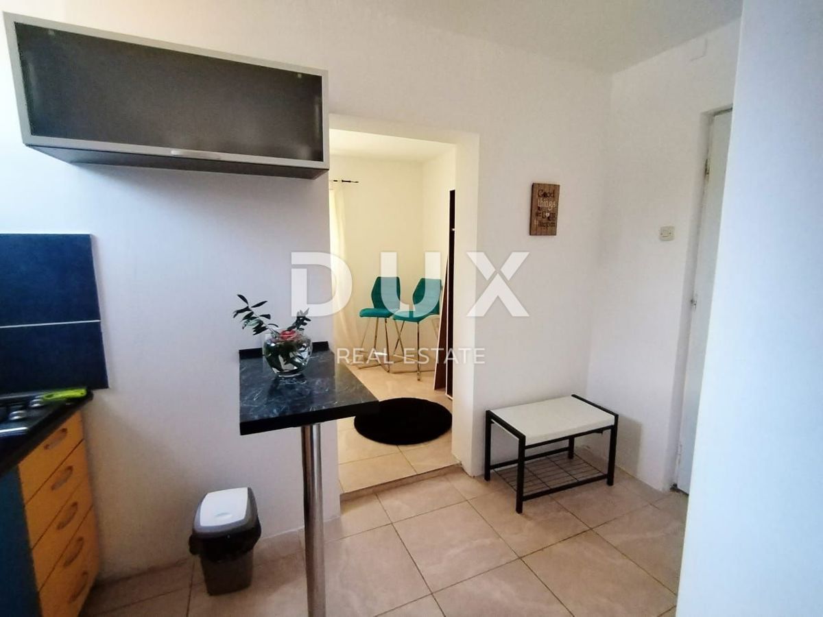 ZADAR, GORNJI KARIN - Palazzina con 5 unità abitative
