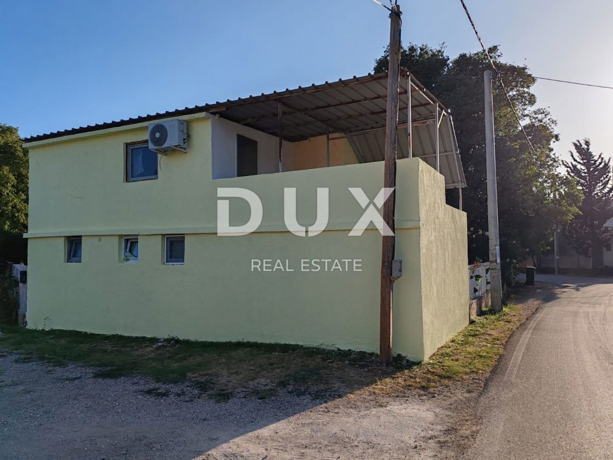 ZADAR, GORNJI KARIN - Palazzina con 5 unità abitative