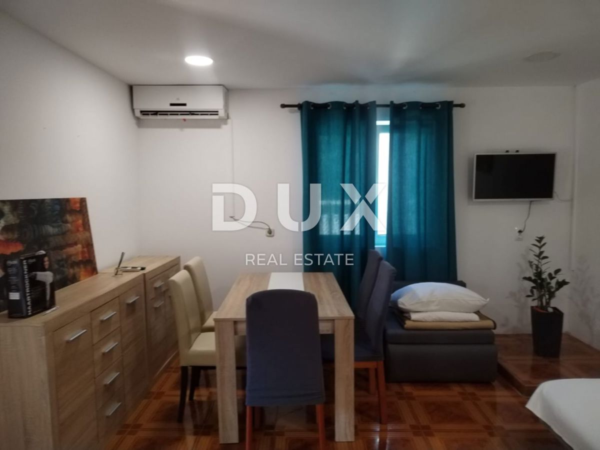 ZADAR, GORNJI KARIN - Palazzina con 5 unità abitative