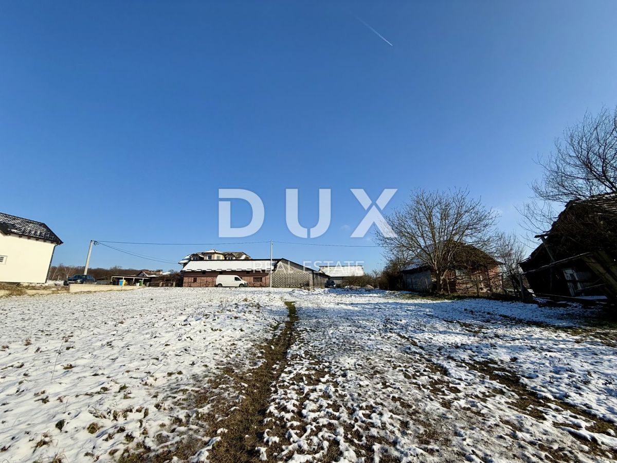 ZAGABRIA, CROAZIA - terreno edificabile 1611 mq + terreno agricolo 3924 mq