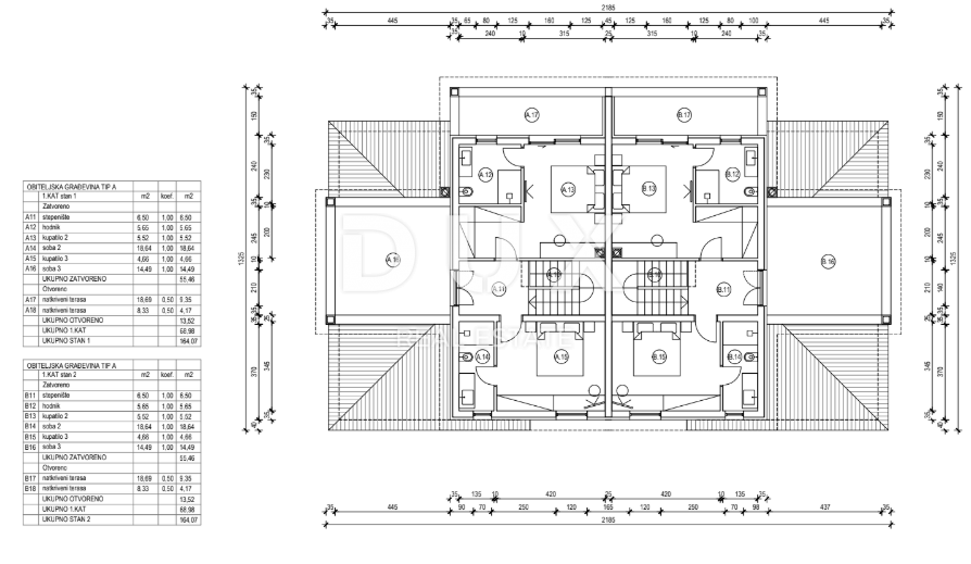 ISTRIA, PREMANTURA - Villa duplex con piscina e garage a 200 m DALLA SPIAGGIA!!