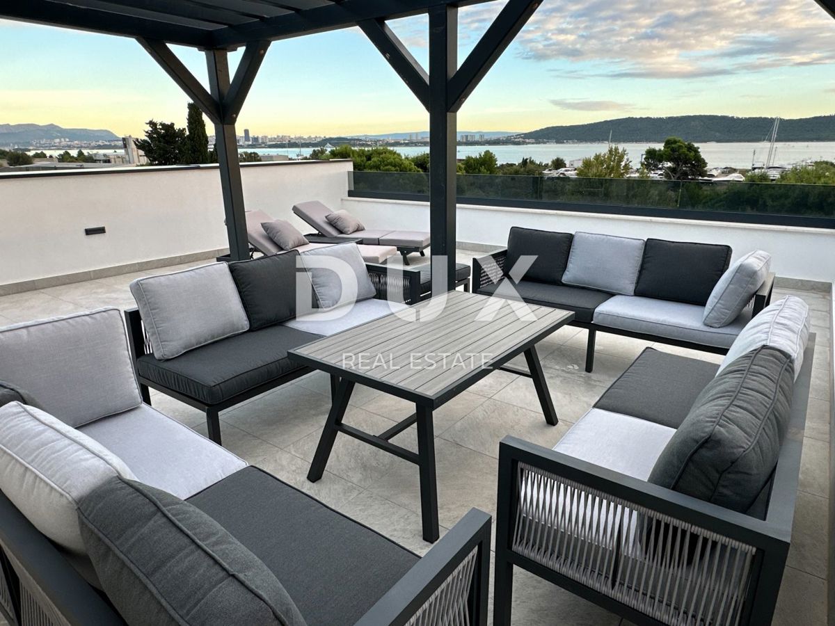 SPALATO, KAŠTEL GOMILICA - Attico di lusso con splendida vista sul mare!
