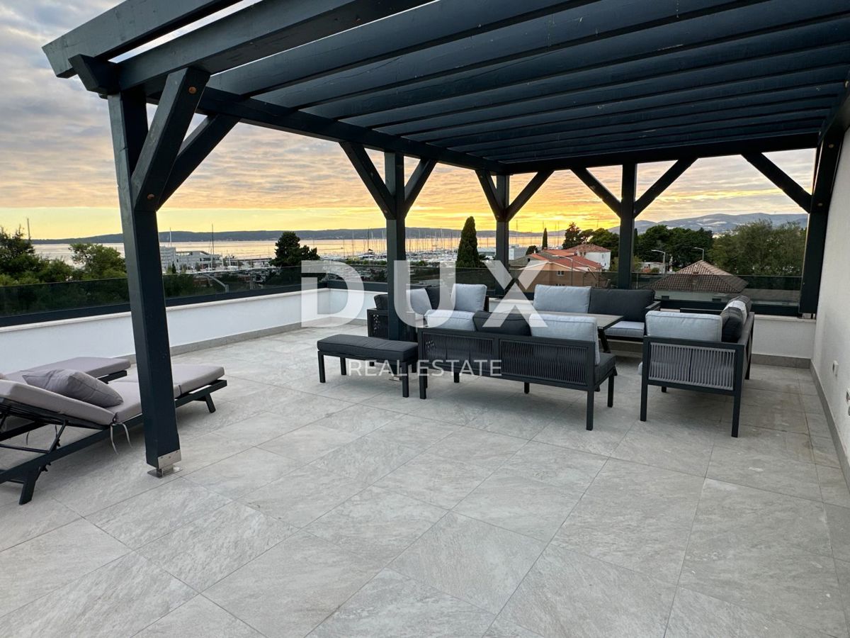 SPALATO, KAŠTEL GOMILICA - Attico di lusso con splendida vista sul mare!