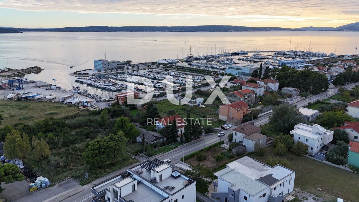 SPALATO, KAŠTEL GOMILICA - Attico di lusso con splendida vista sul mare!