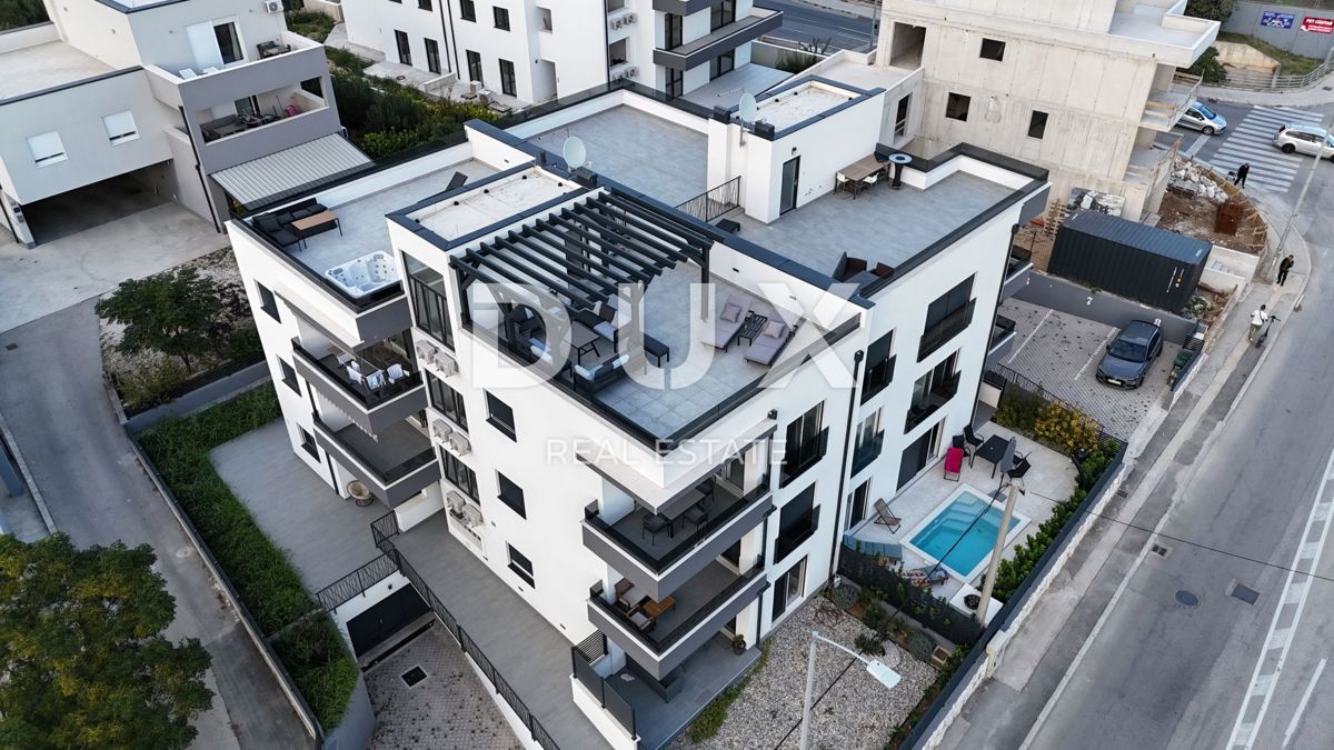 SPALATO, KAŠTEL GOMILICA - Attico di lusso con splendida vista sul mare!