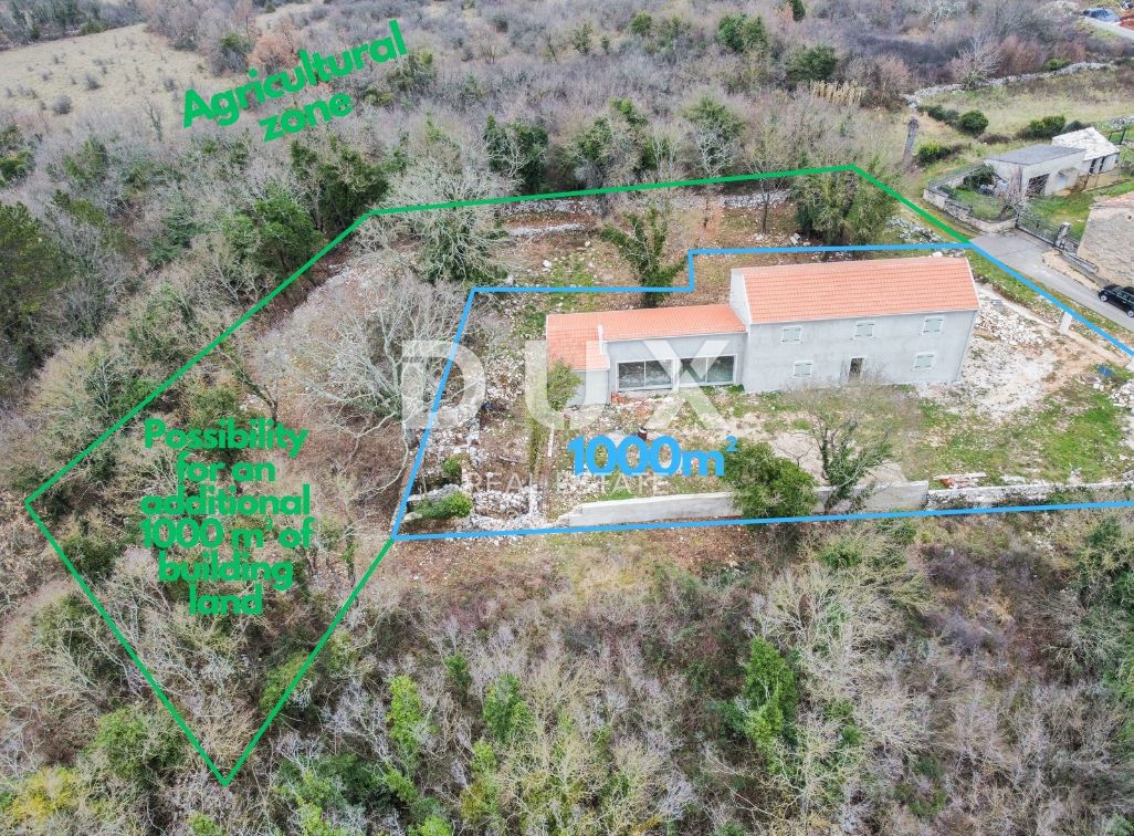 ISTRIA, BUIE - moderna casa in pietra con ampio giardino, piscina, orto, immersa nel verde