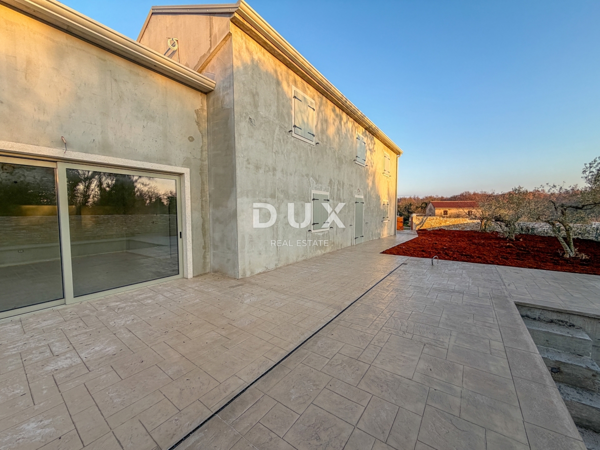 ISTRIA, BUIE - moderna casa in pietra con ampio giardino, piscina, orto, immersa nel verde