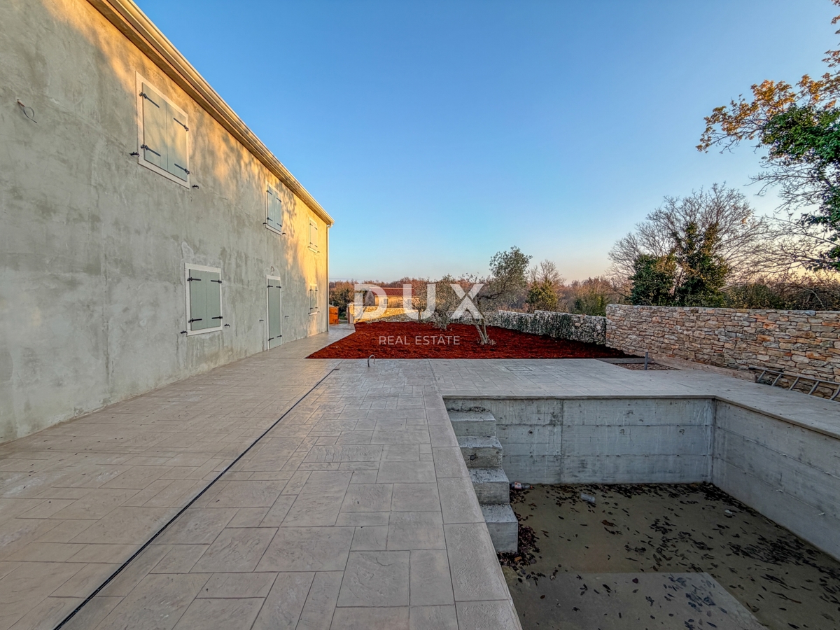 ISTRIA, BUIE - moderna casa in pietra con ampio giardino, piscina, orto, immersa nel verde