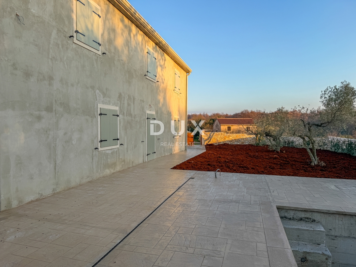 ISTRIA, BUIE - moderna casa in pietra con ampio giardino, piscina, orto, immersa nel verde