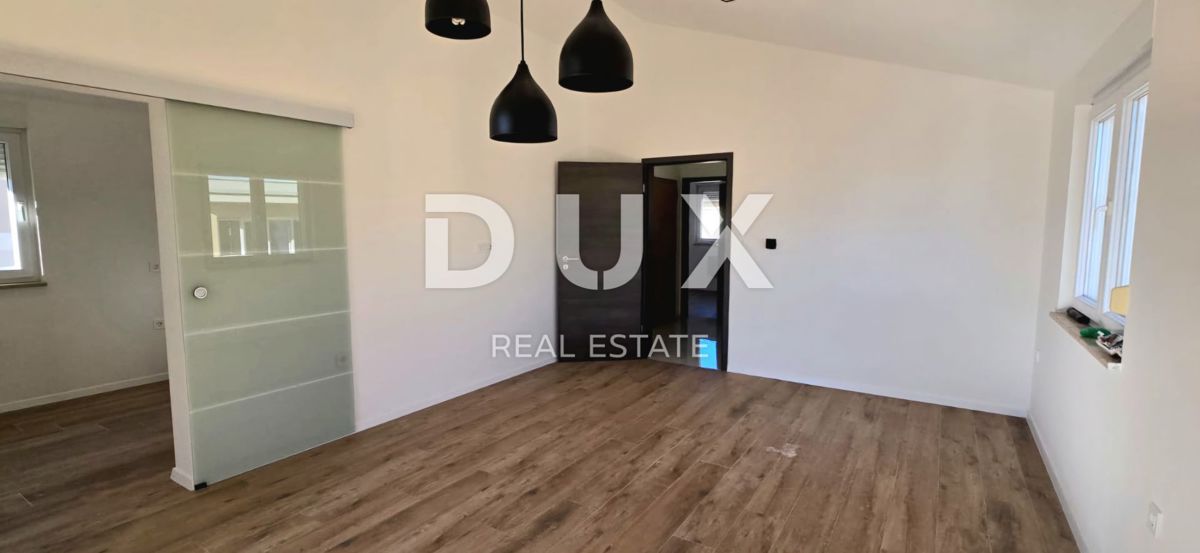 ISTRIA, POLA, VALDEBEK - Appartamento 2BR+1BA situato in un nuovo edificio in una posizione tranquilla
