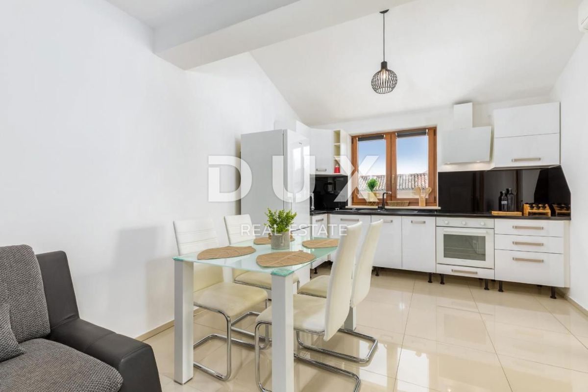 ISTRIA, POLA - Appartamento con due camere da letto vicino al centro, completamente arredato, 50,44 m2
