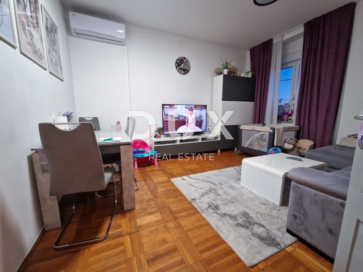 MATULJI, JUŠIĆI - ristrutturato 2 camere da letto + soggiorno, 1° piano