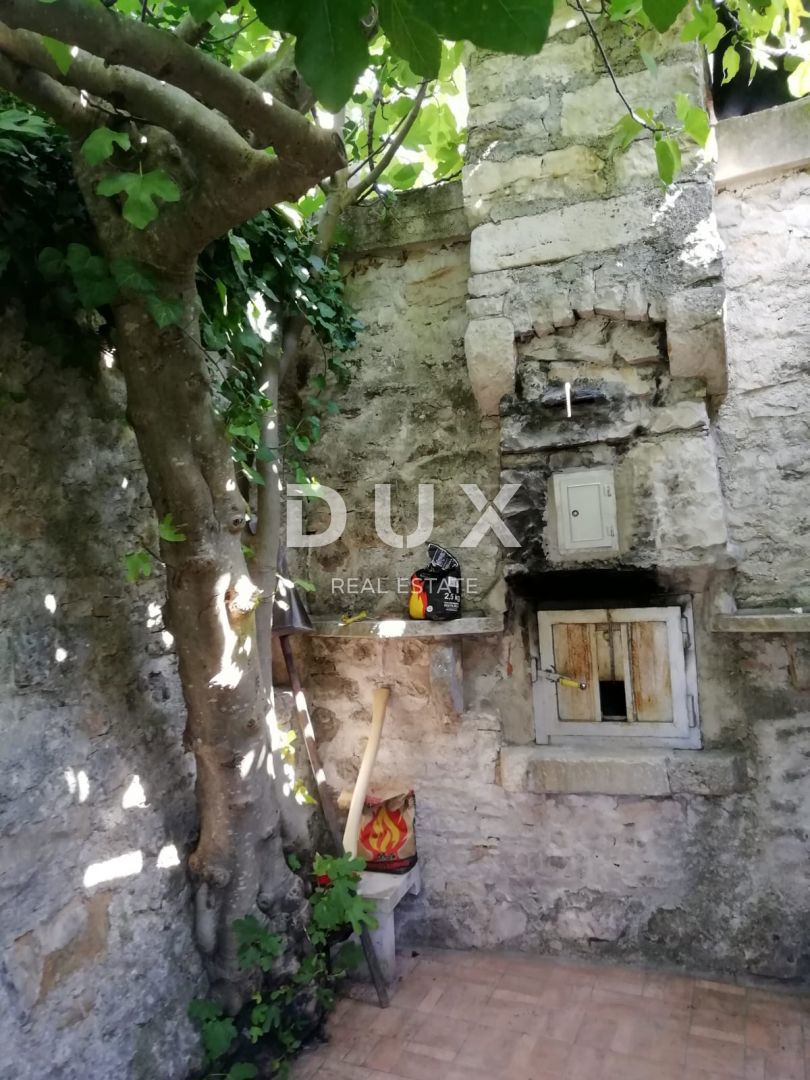 ISTRIA, FILIPPINE - Antico casale ristrutturato unico del XVIII secolo