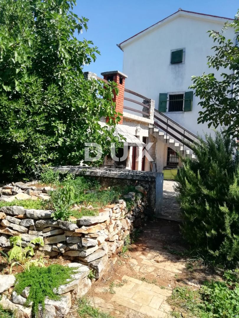 ISTRIA, FILIPPINE - Antico casale ristrutturato unico del XVIII secolo