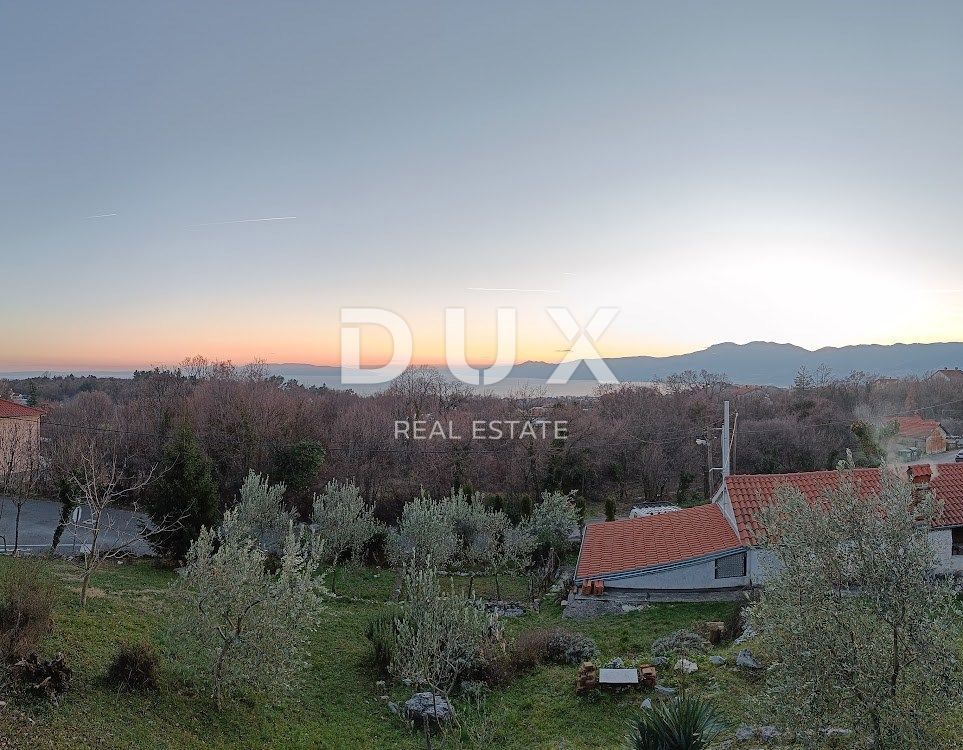 RIJEKA, DRENOVA - terreno edificabile 1.370 m2 con vista mare per edificio residenziale / appartamenti / casa bifamiliare / villa! OPPORTUNITÀ!!!